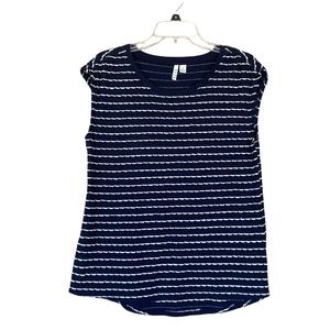 Elle navy with white striped top